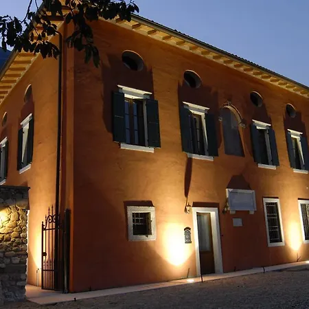 Al Palazzo Rivalta di Brentino